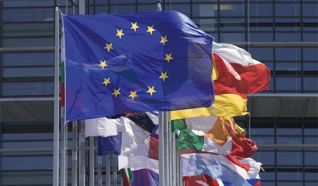 AB: Kosova Yasa Sürelerini Tehlikeye Atmaktadır