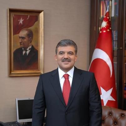 Jahjaga'ya Abdullah Gül'den Bağımsızlık Yıldönümü Kutlaması