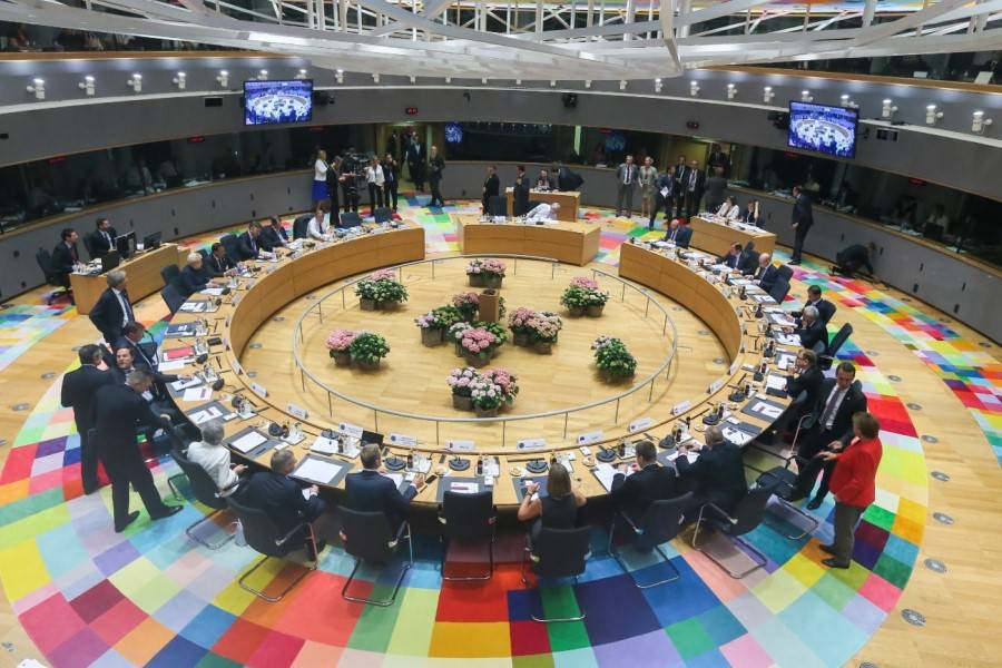 AB Konseyi Kosova-Sırbistan Diyalogunu Bugün Tartışacak