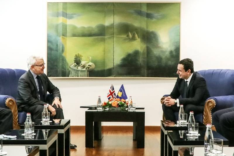 Kurti, Britanya’dan Ekonomi İşbirliği Talep Etti