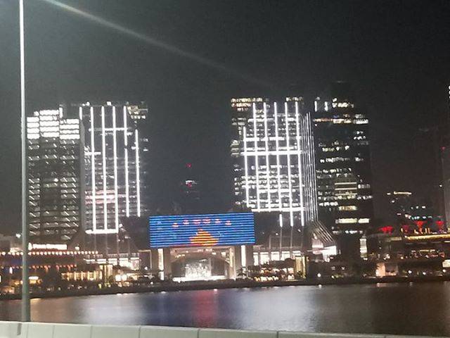 Abu Dhabi Kosova Bağımsızlığını Kutladı
