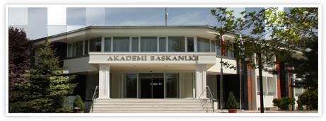 Altay Suroy Ankara'da Hakim ve Savcı Adaylarına Konferans Verdi