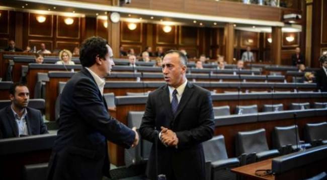 Hükümetin Düşürülmesi İçin Önerge Yok