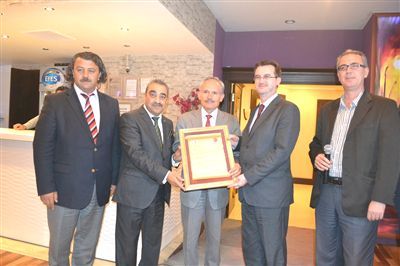 Kosova Sağlık Bakanı Agani'ye Kale Hemşehrilik Beratı Verildi