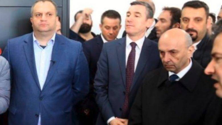 Shpend Ahmeti’ye Üç Partiden İlgi Var