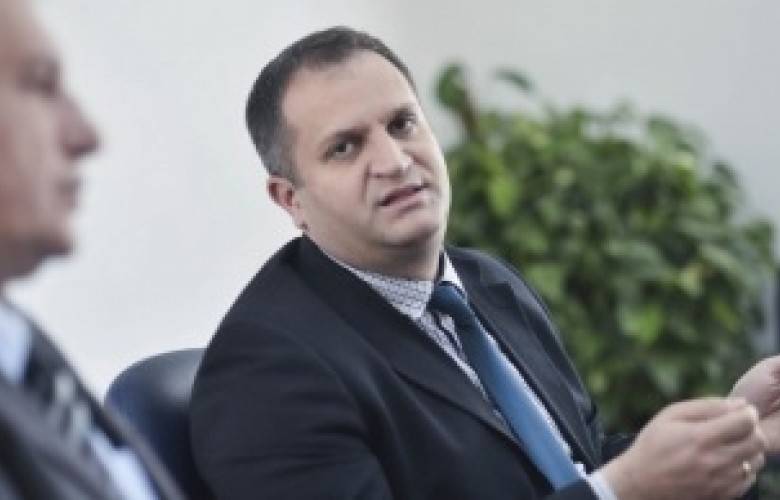 Ahmeti’den Oyların Yeniden Sayımına Tepki