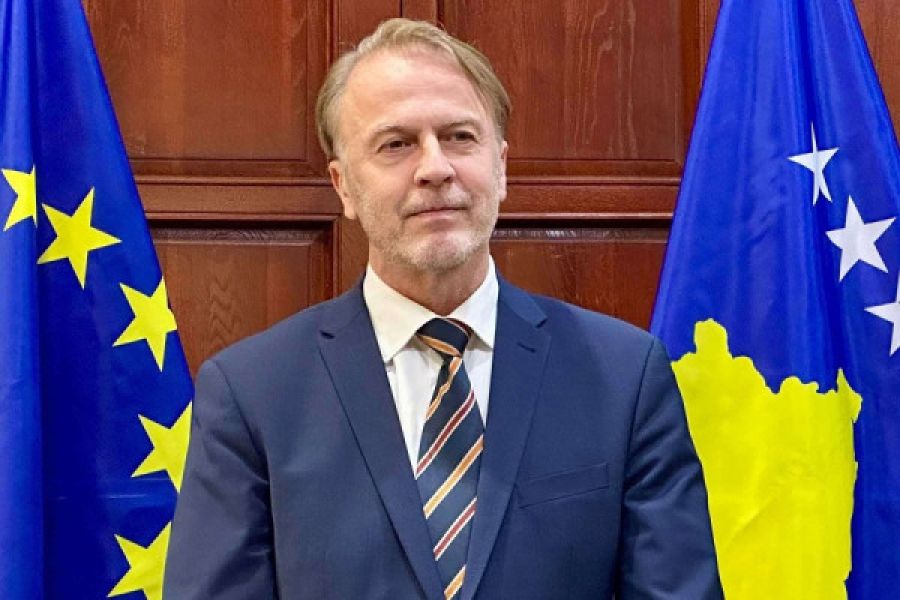 AB Kosova’da Sözünü Tutan Bir Hükümet İstiyor