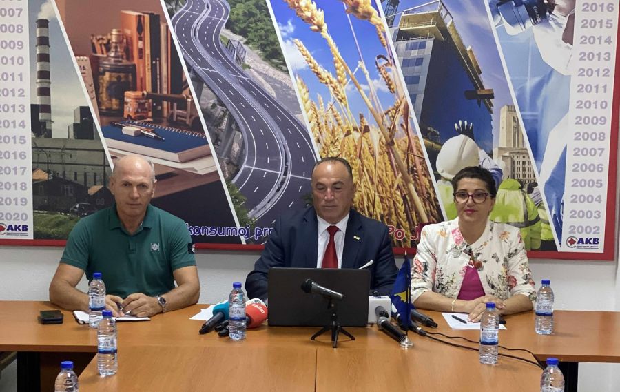 Kosova İş Dünyasında Enerji Krizi Alarmı: 200'den Fazla Şirket Üretimi Durdurdu