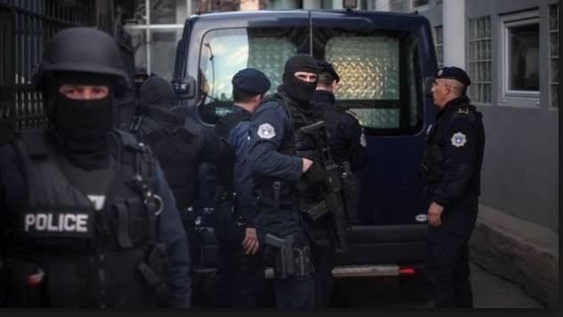Priştine’de Polis Operasyonu