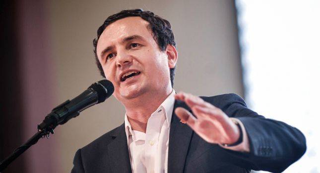 Özel Mahkeme, İktidardakilerin Şantaj Edlmesi İçin İşlevlikte