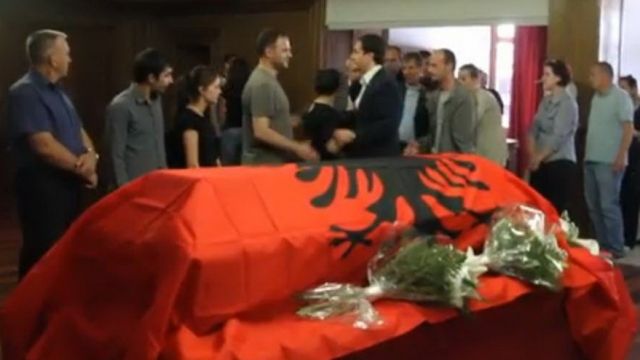 Albin Kurti: Olağanüstü Bir Üyemizi Kaybettik