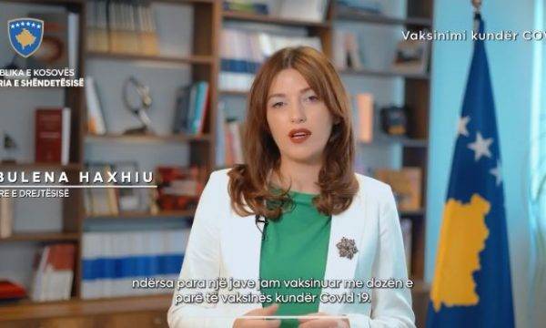 Bakan Haxhiu’dan Emziren Annelere Aşı Olma Mesajı