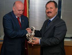 Berisha: Kosova'da Türkçe'nin Resmi Dil Olması İçin Çalışıyoruz