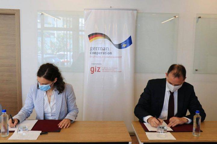 Alman Hükümeti’nden Kosova’ya 1.7 Milyon Euro Bağış