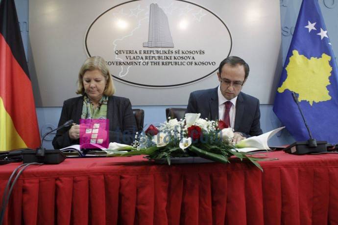 Almanya'dan Kosova'ya 17 Milyon Avro'luk Yardım