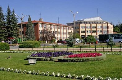 Pazartesi Günü Anadolu Üniversitesi Hocaları Priştine'de Konferans Verecek