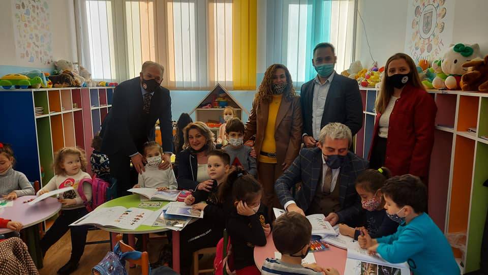 Anasınıfı Öğrencilerine Boyama Kitapları Dağıtıldı