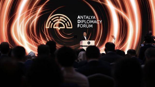 Antalya Diplomasi Forumuna Kosova da Katılacak
