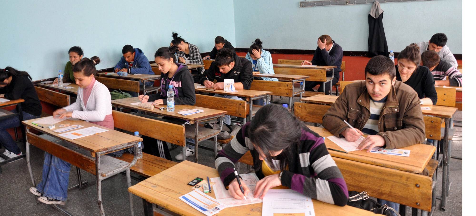 Ilk ve Orta Okullarda Grevler Sona Erdi
