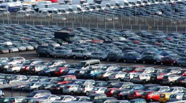 Son İki Yılda 300 Milyon Avro Değerinde Araba İthal Edildi