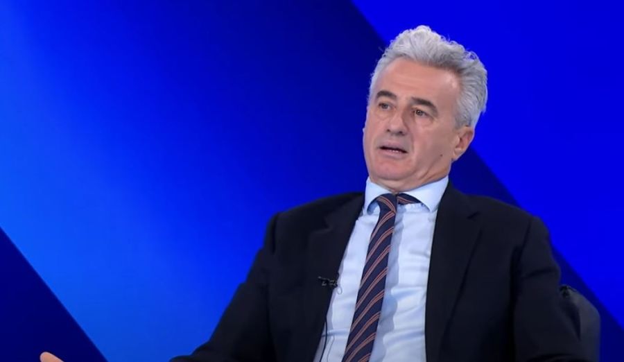 Avukat Arianit Koci'den Protestoya Çağrı