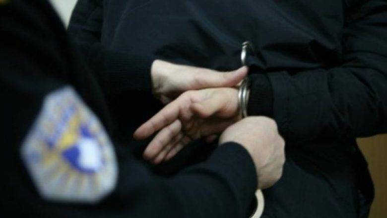 Kaçanik’teki Operasyonda 5 kg Marihuana Ele Geçirildi