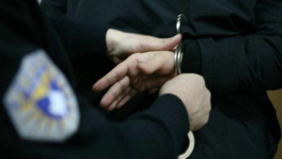 Merdar Sınır Kapısında Azerbaycan Vatandaşı Rüşvet Verirken Yakalandı