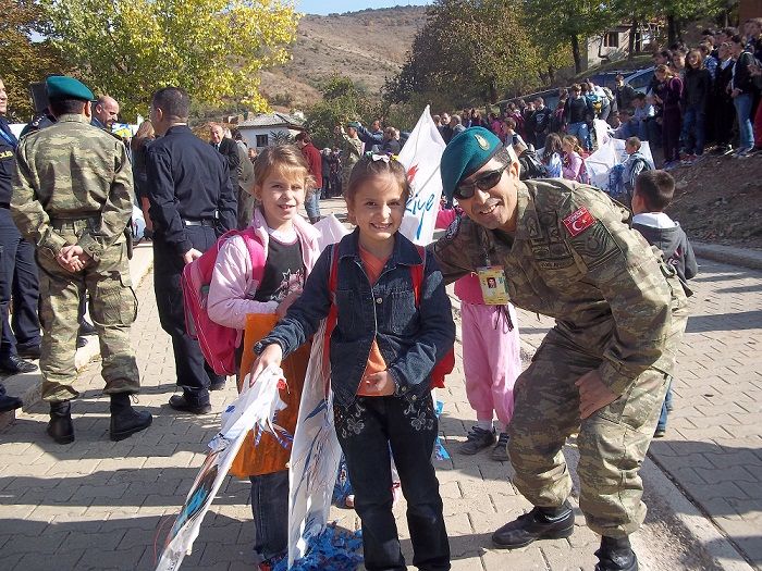 Çek Cumhuriyeti de Kosova'dan Askerini Çekiyor