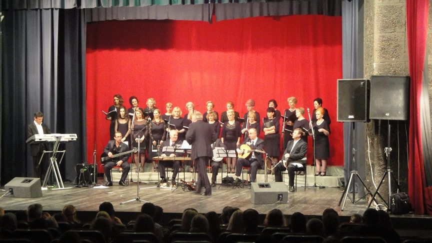 Ata Kadınlar Korosu Konser Verdi