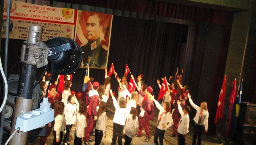 Atatürk Prizren'de Saygı ve Sevgiyle Anıldı