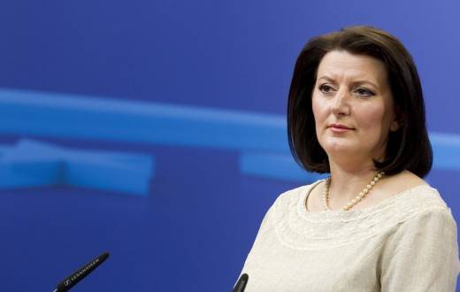 Jahjaga ve CIA Müdürü Brennan, Kosova'da Güvenlik Durumu Görüştüler