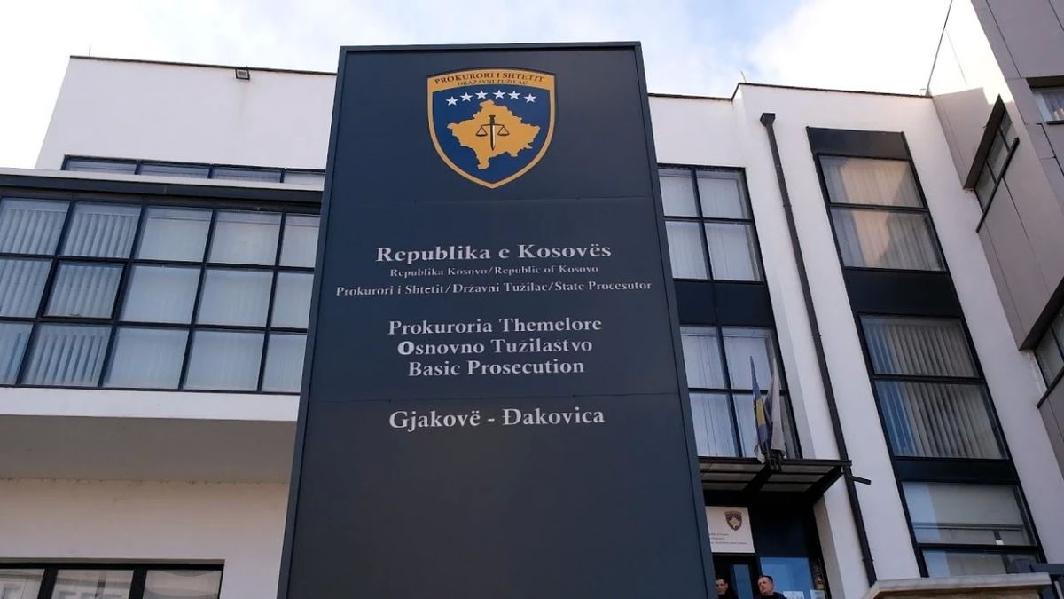 Yakova'da İki Vergi İdaresi Müfettişine Rüşvet Suçlaması
