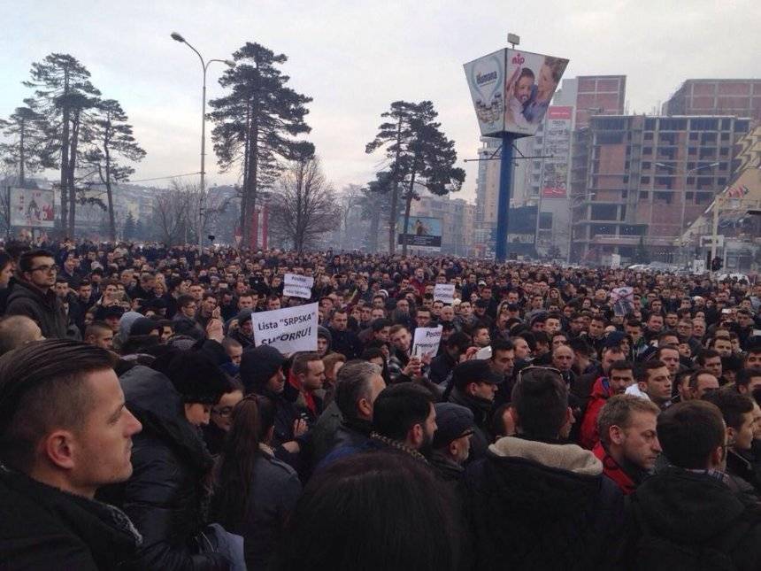 Yakova'da Düzenlenen Protestolar Sakin Geçti