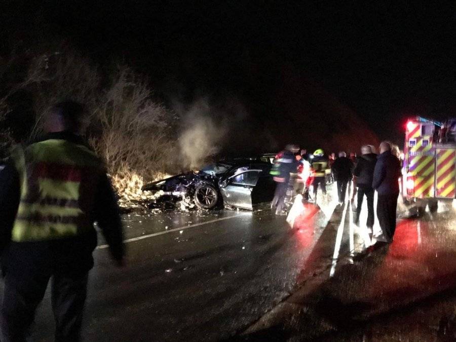 Klina’da Meydana Gelen Trafik Kazasında 18 Kişi Yaralandı