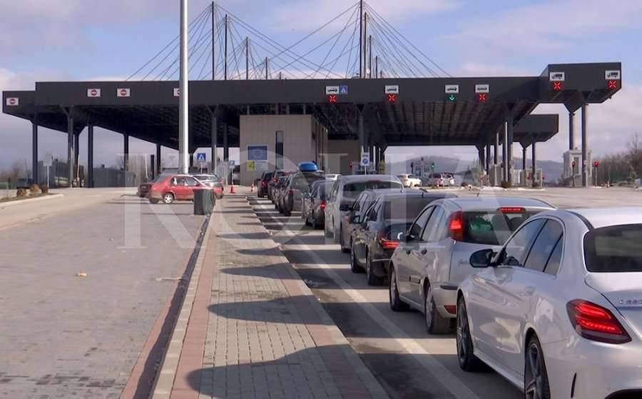 Ülkeden Çıkarken Merdare’de 3 Saat Beklemek Gerekiyor