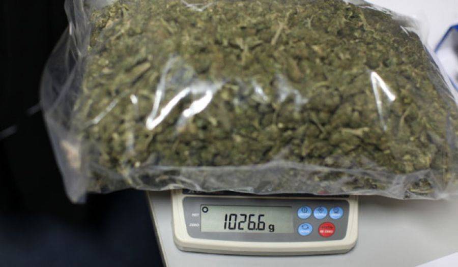 Priştine'de Bir Evde 5Kg Marihuana Ele Geçirildi