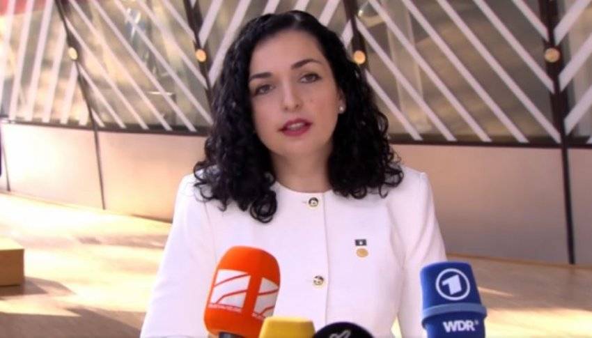 Osmani, Zirvenin Düzenleneceği Salona Geldi