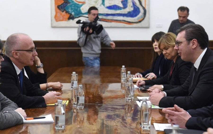 Vuçiç: Vergi Kaldırıldığında Kosova ile Diyaloga Devam Ederiz