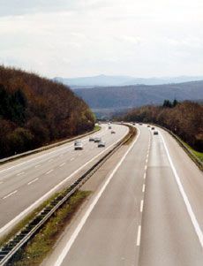 Limaj Yerli Şirketleri Otoyol İnşaatında Yer Almaları İçin Teşvik Ediyor