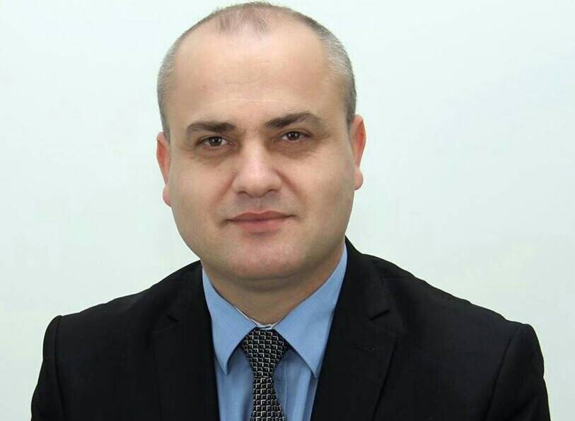 LDK Milletvekili Maaşını İhtiyaç Sahibi Ailelere Bağışladı