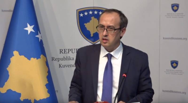 Yeni Kurumlar, Diyalogla Üstlenme Meşruluğuna Sahip