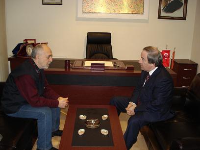 Avni Engüllü