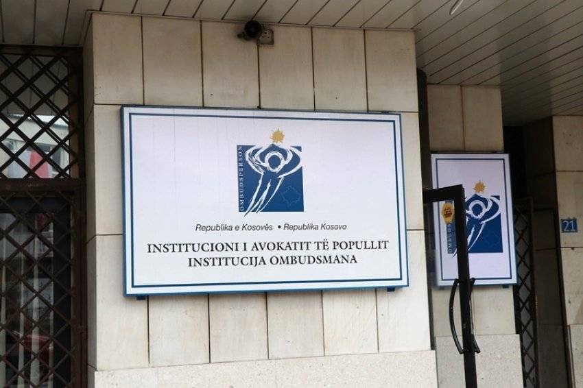 Ombudsman,  Öğretmenlere Maaşların Ödenmemesinden Endişeli