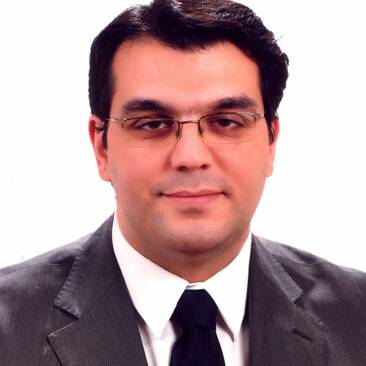 Kosova zor sınavda - Ayhan Demir