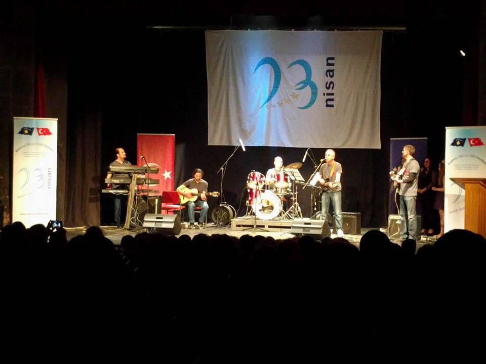 Ayyıldızlar Konserle Kutlamayı Taçlandırdı