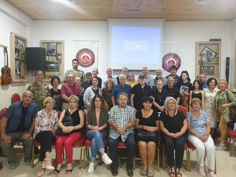 Aziz Serbest Şiirinden ve Edebiyatımızdan Konuştu
