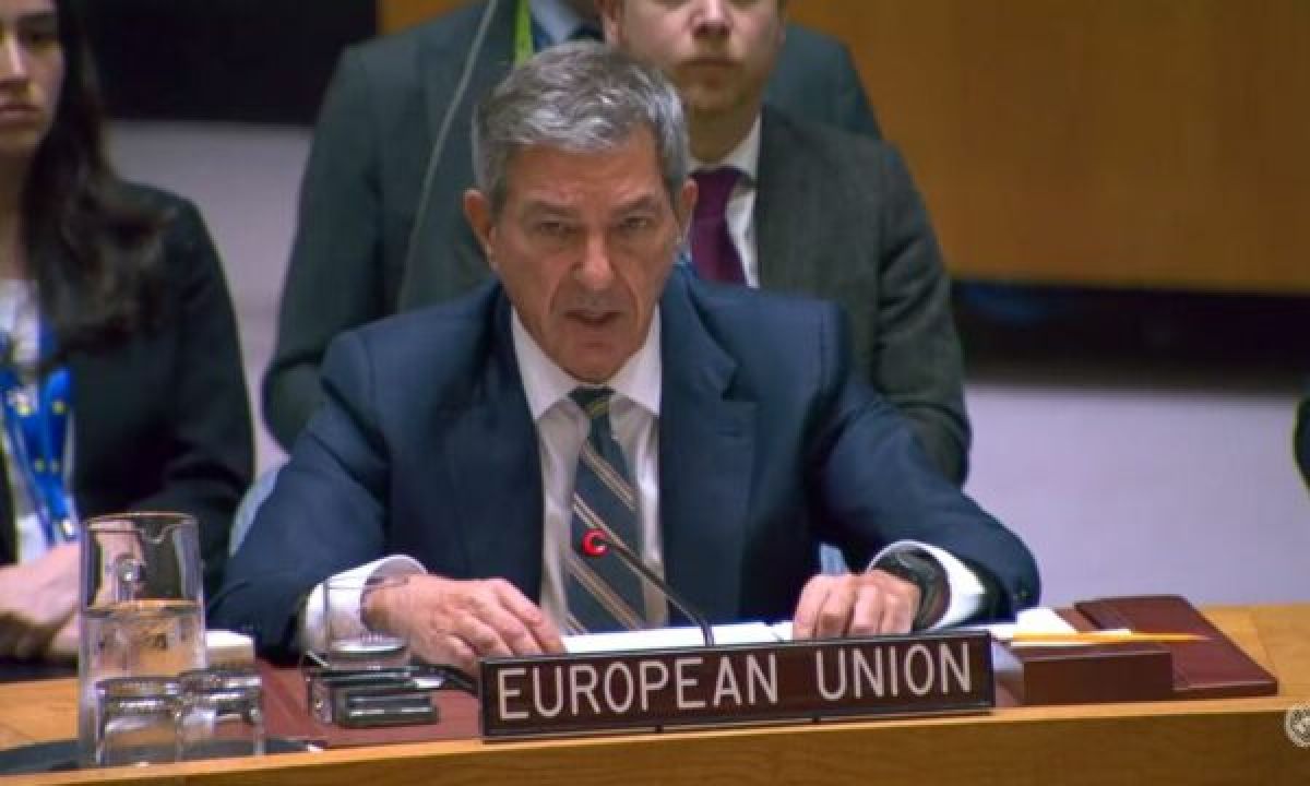 AB, Kosova-Sırbistan Arasında Üst Düzey Görüşme Düzenlemeye Hazır