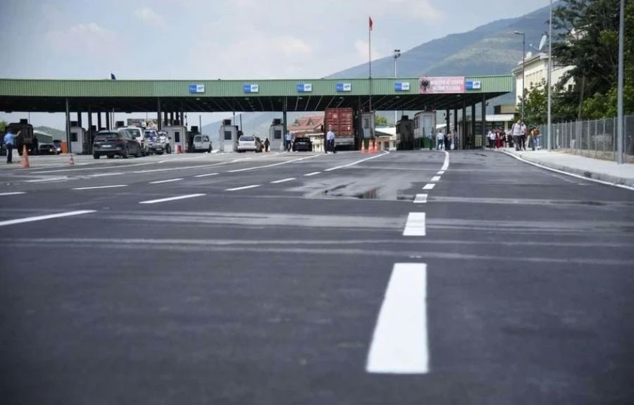 Kosova'ya Giriş ve Çıkışlarda Sınır Kapılarında Kuyruk Yok