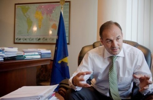 Başörtüsü Konusu Politize Edilmesin