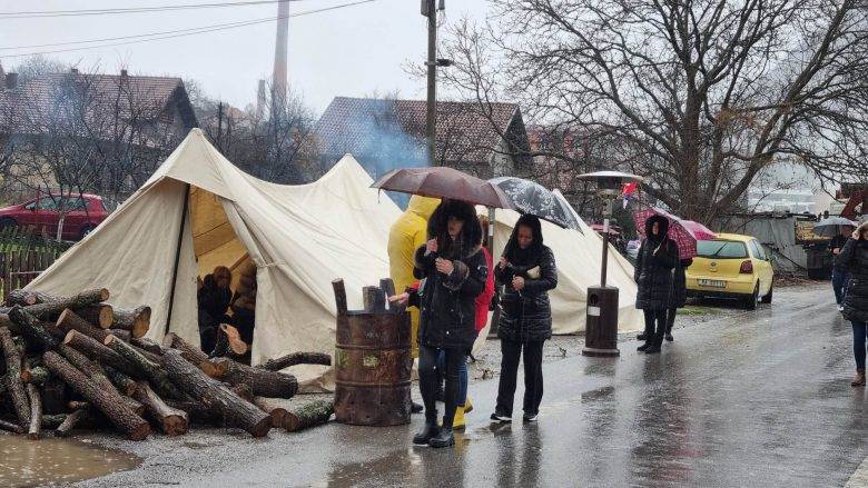Ablukanın Sürdüğü Kuzeyde Şimdi Okullar da Kapatıldı